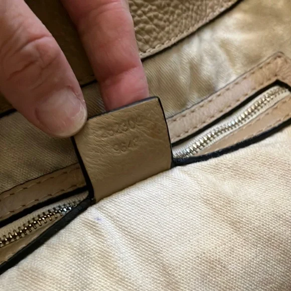 Gucci ❤️❤️ Tan Leather Women's Bag - Picture 8 of 10